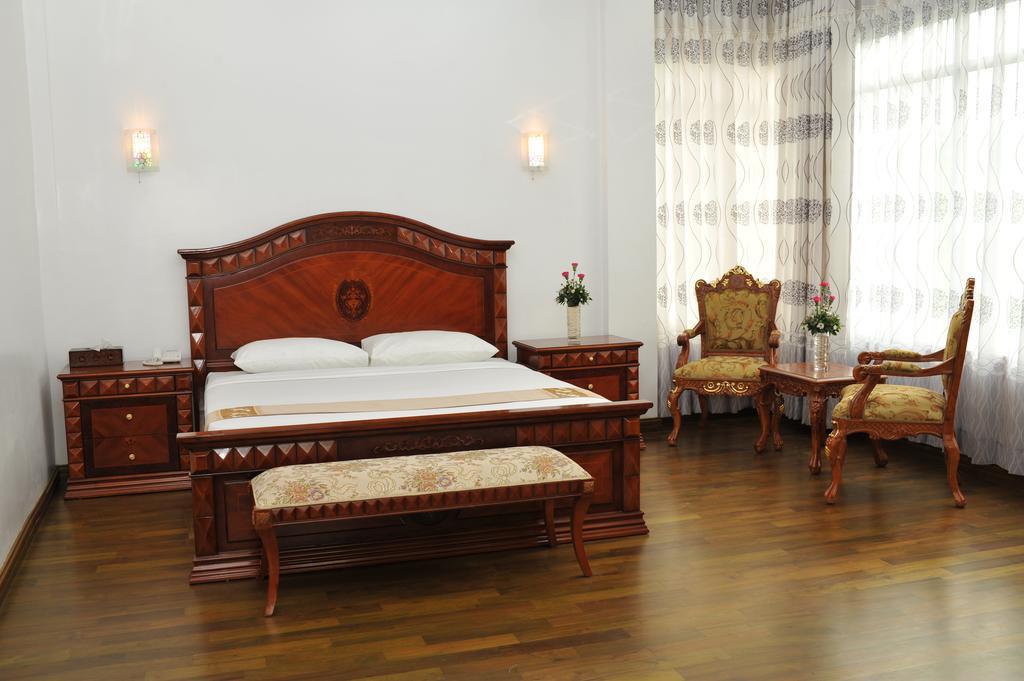 Palm Spring Resort Yangon Room photo